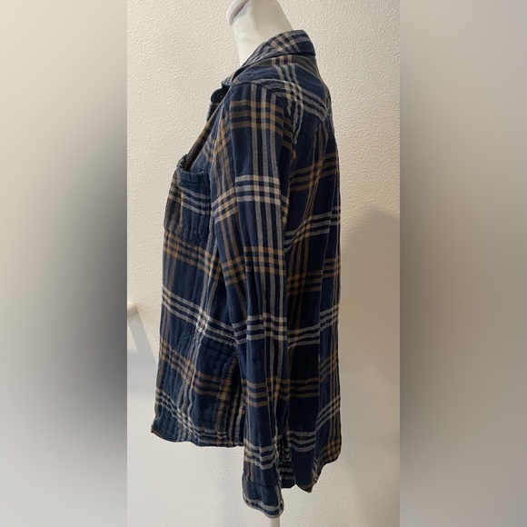 Eddie Bauer Soft Cotton Flannel with Pockets EUC Size Small - Picture 7 of 10